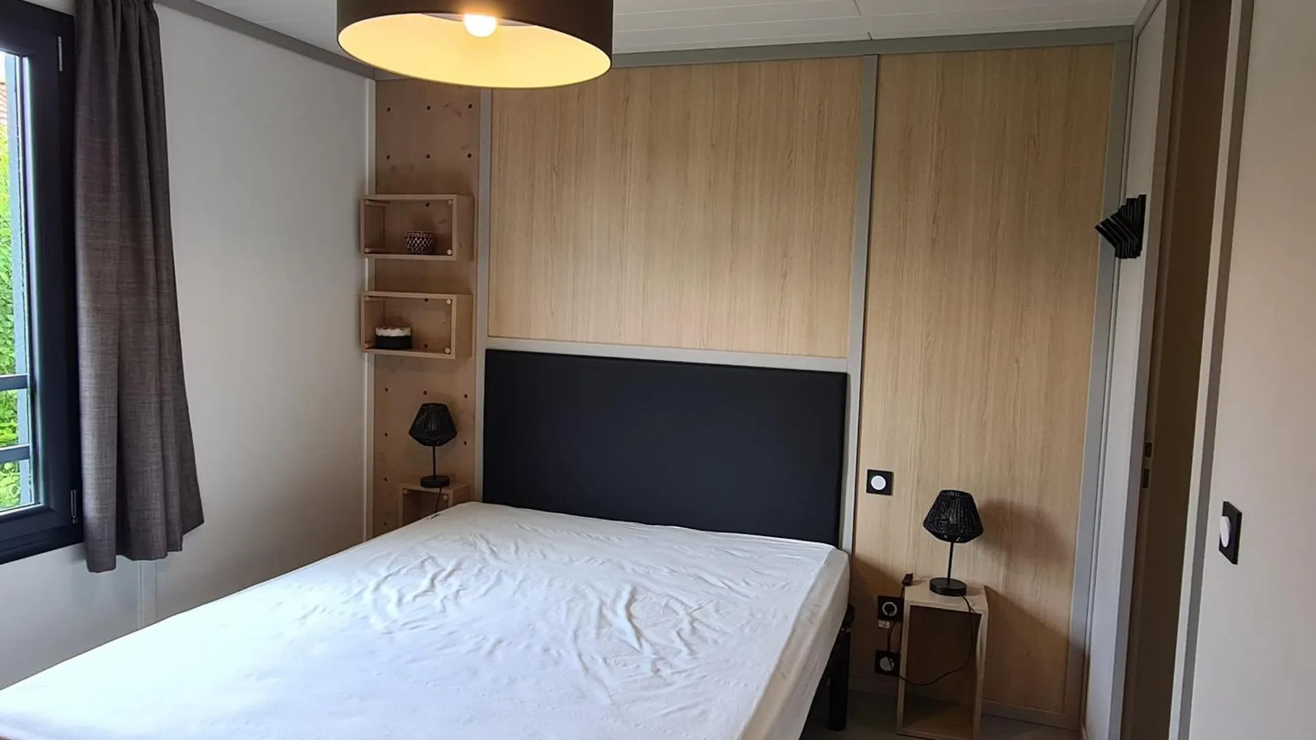 Chalet 3 Chambres Avec Piscine Chauffee, Proche Golfe Du Morbihan, Ideal Pour Familles! - Fr-1-783-5 Marzan Frankreich