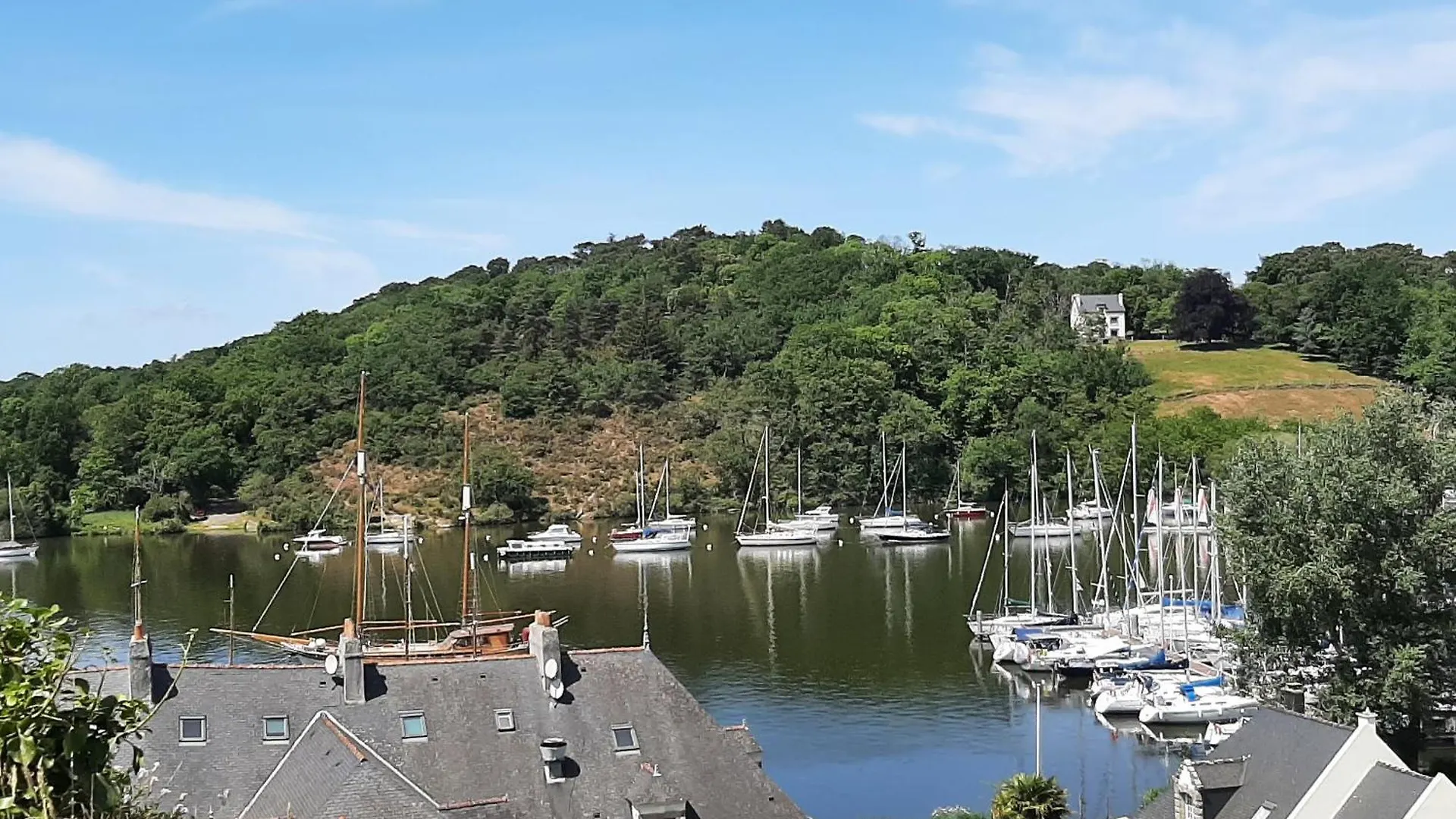 Chalet 3 Chambres Avec Piscine Chauffee, Proche Golfe Du Morbihan, Ideal Pour Familles! - Fr-1-783-5 Marzan